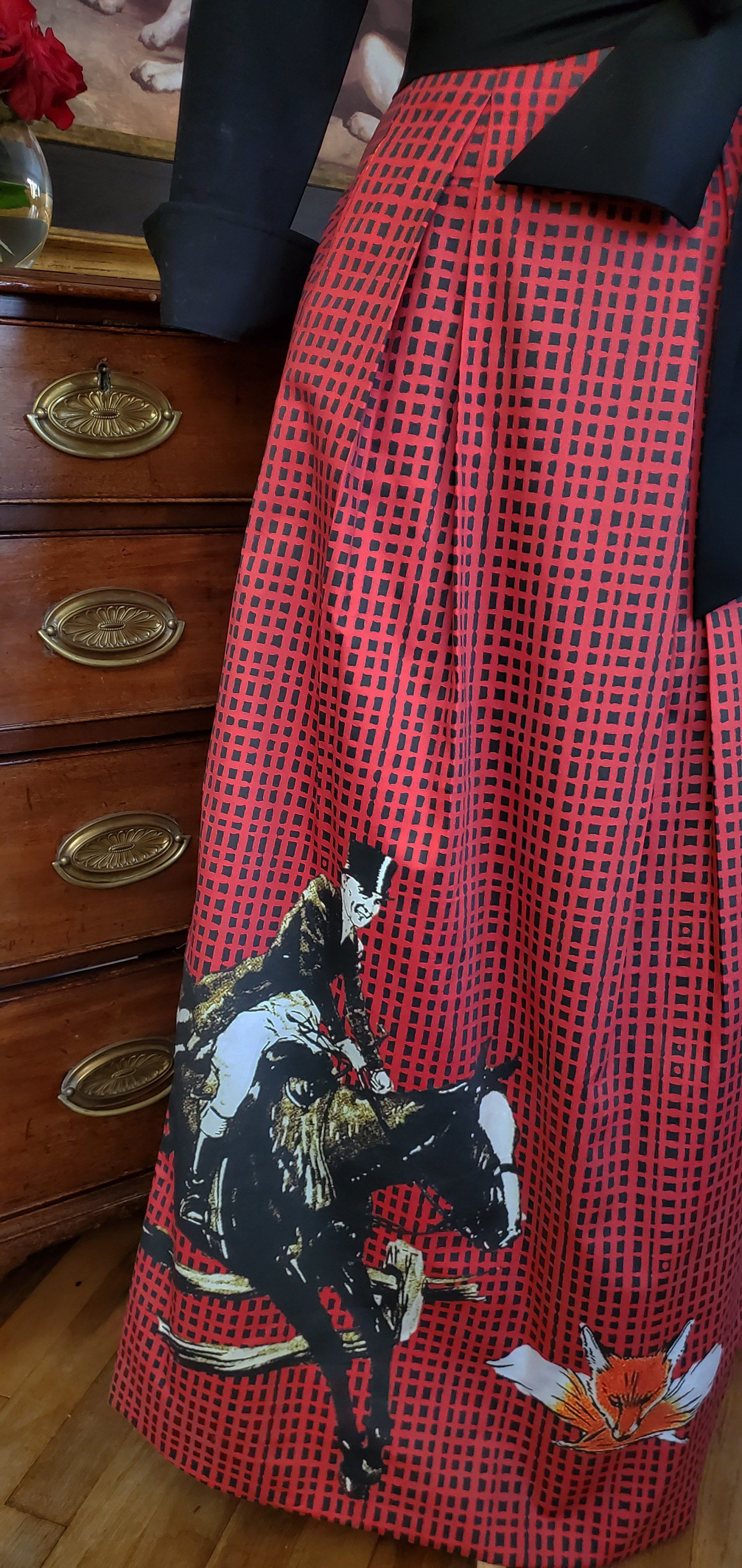 THE DUKE SKIRT IN CRIMSON - Middy N' Me