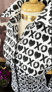 HUGS & KISSES SHIRT - Middy N' Me