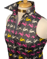 BUNNY PALOOZA SHIRT WITH SASH / SIZE 4 / 28" / SLEEVELESS